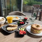 Hazai Provence فندق كابولكش