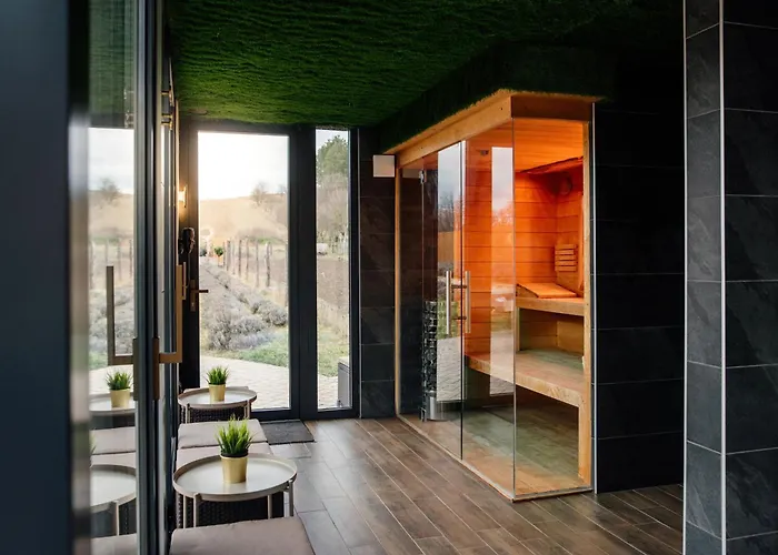 Hotel Hazai Provence 4*